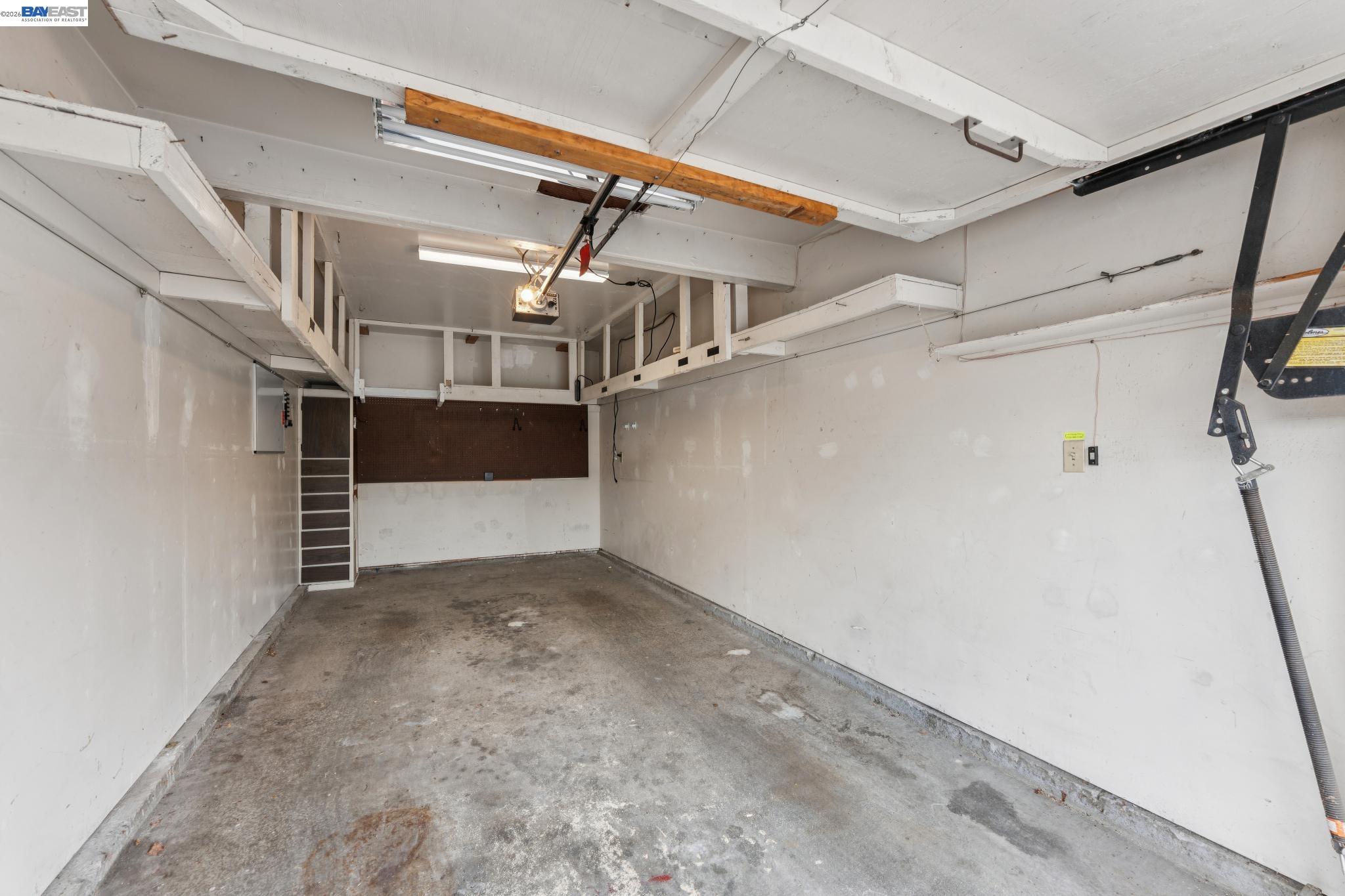 26 Raintree Court, Unit 30 Hayward, CA 94544 - Photo 61 of 65