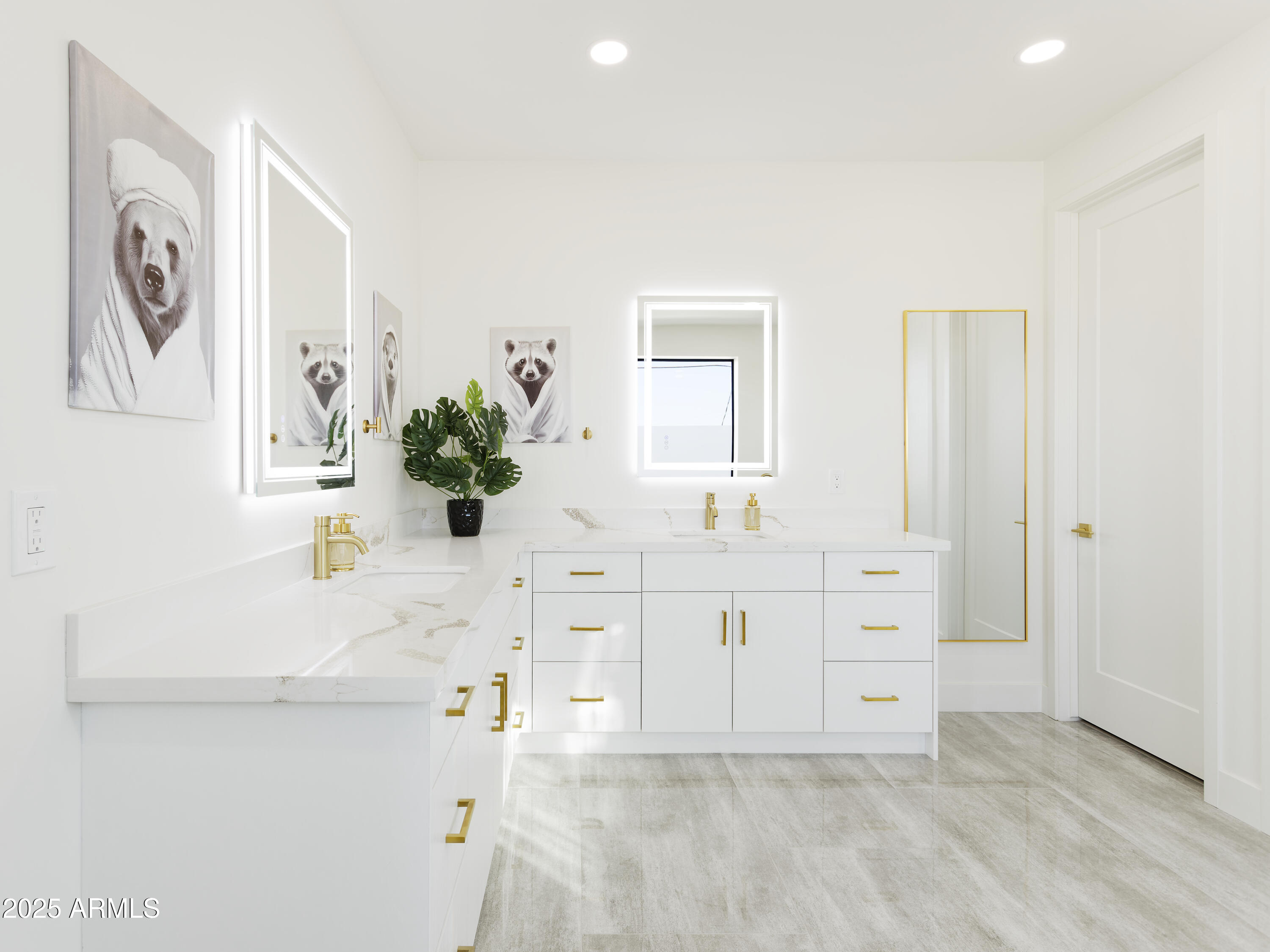 7520 East Highland Avenue Scottsdale, AZ 85251 - Photo 20 of 52 a bathroom with a sink a mirror and a shower