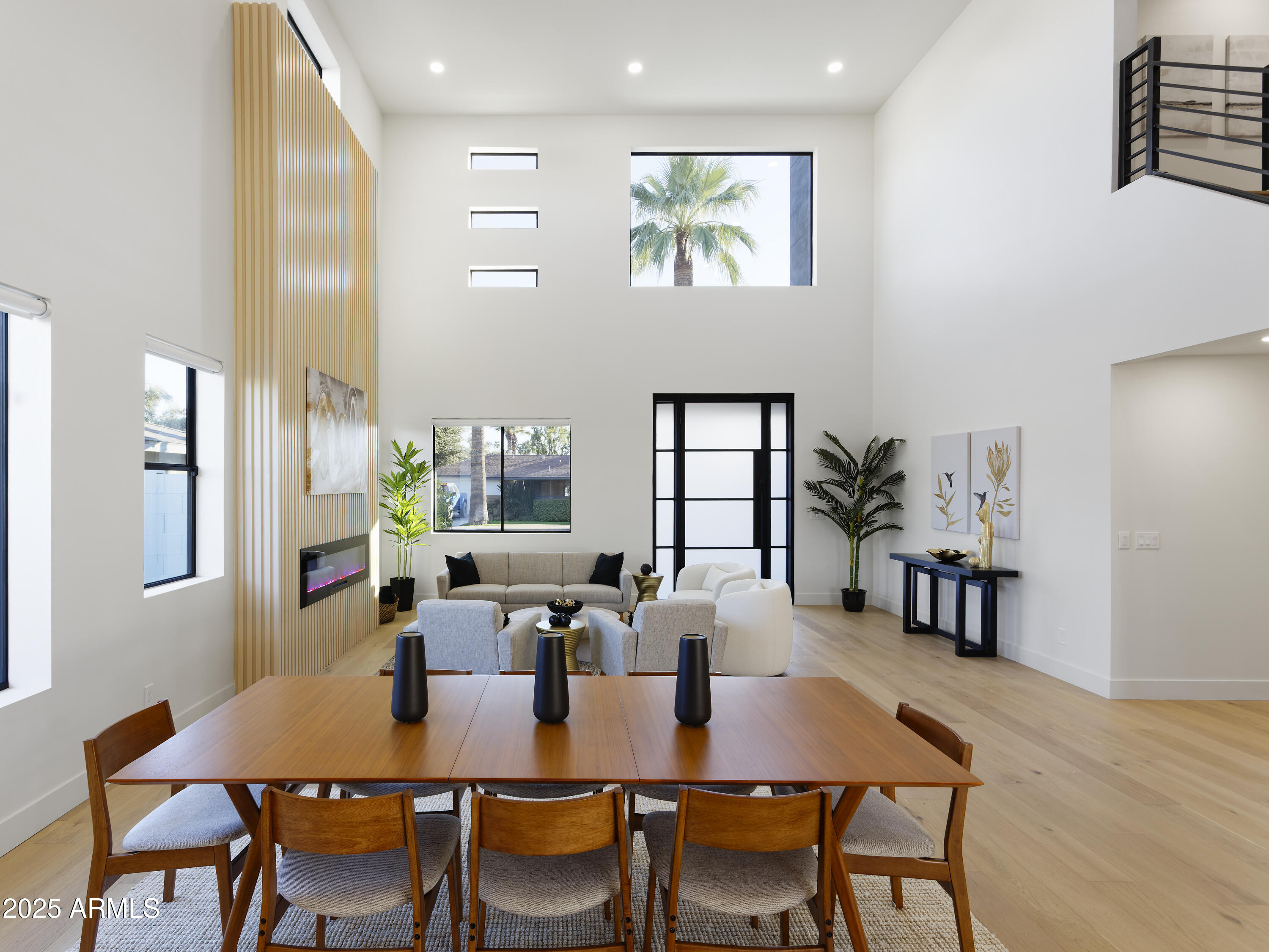 7520 East Highland Avenue Scottsdale, AZ 85251 - Photo 9 of 52 a view of a dining room with furniture