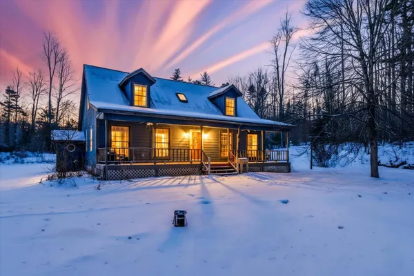 $435,000 | 4030 Walker Mountain Road, Clarendon, VT 05777