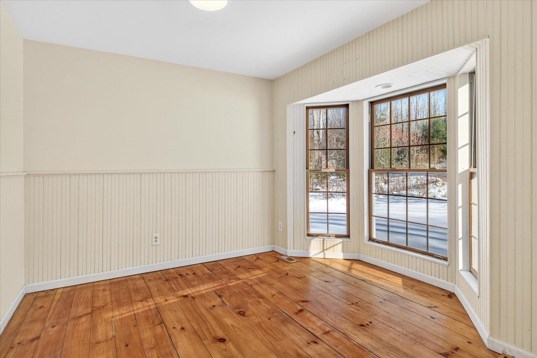 4030 Walker Mountain Road Clarendon, VT 05777 - Photo 17 of 56