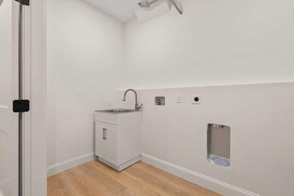27 Shepard Street, Unit 5 Boston, MA 02135 - Photo 17 of 33