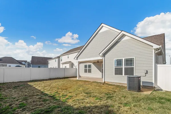 $2,200 | 3631 Perlino Drive, Murfreesboro, TN 37128