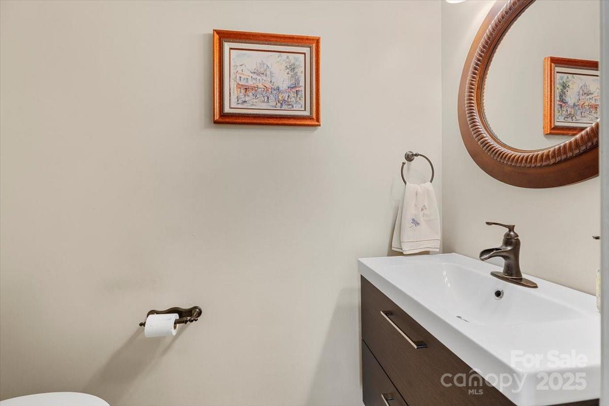 16018 Hollingbourne Road Huntersville, NC 28078 - Photo 4 of 16 Gallery Image 4