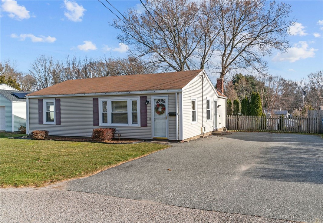 28 Valley Road East Greenwich, RI 02818 - Photo 1 of 22 Gallery Image 1