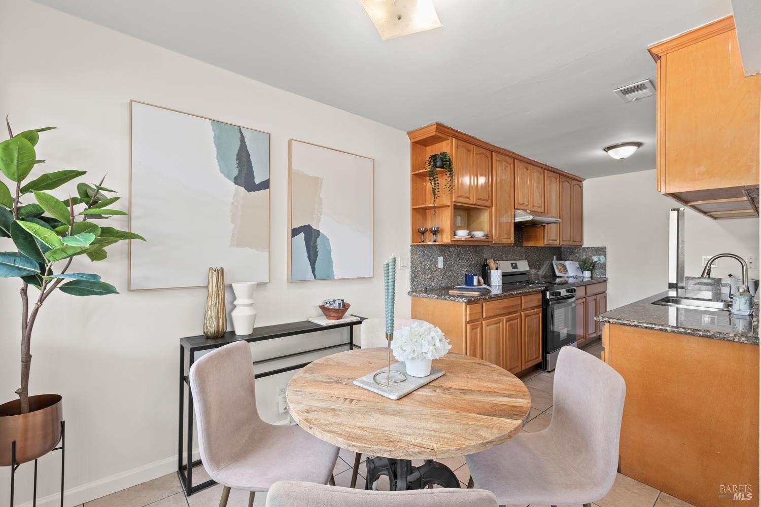 3704 Kerner Boulevard San Rafael, CA 94901 - Photo 8 of 24