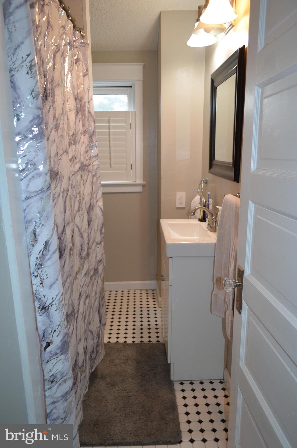 28 East Columbia Road Enola, PA 17025 - Photo 21 of 26 Gallery Image 21