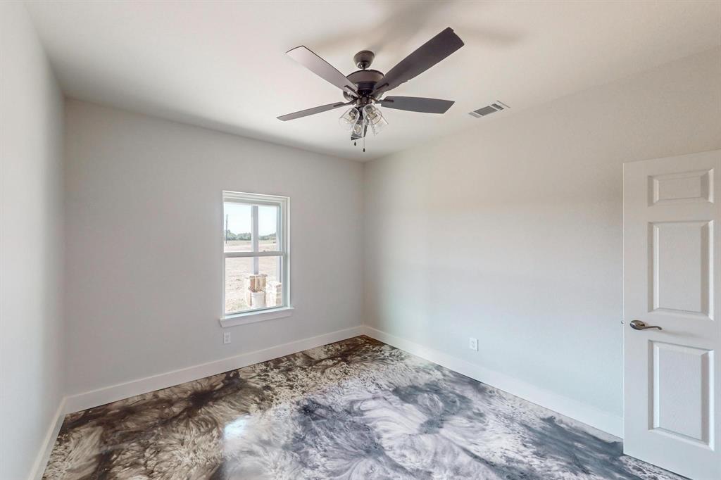 2 Shoemaker Road Bellevue, TX 76228 - Photo 6 of 11
