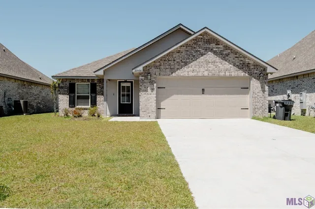 $1,950 | 23436 Mango Drive, Denham Springs, LA 70726