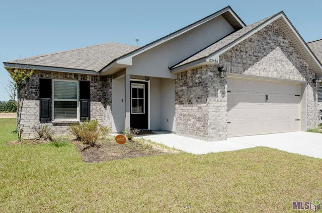 $1,950 | Undisclosed Address, Denham Springs, LA 70726