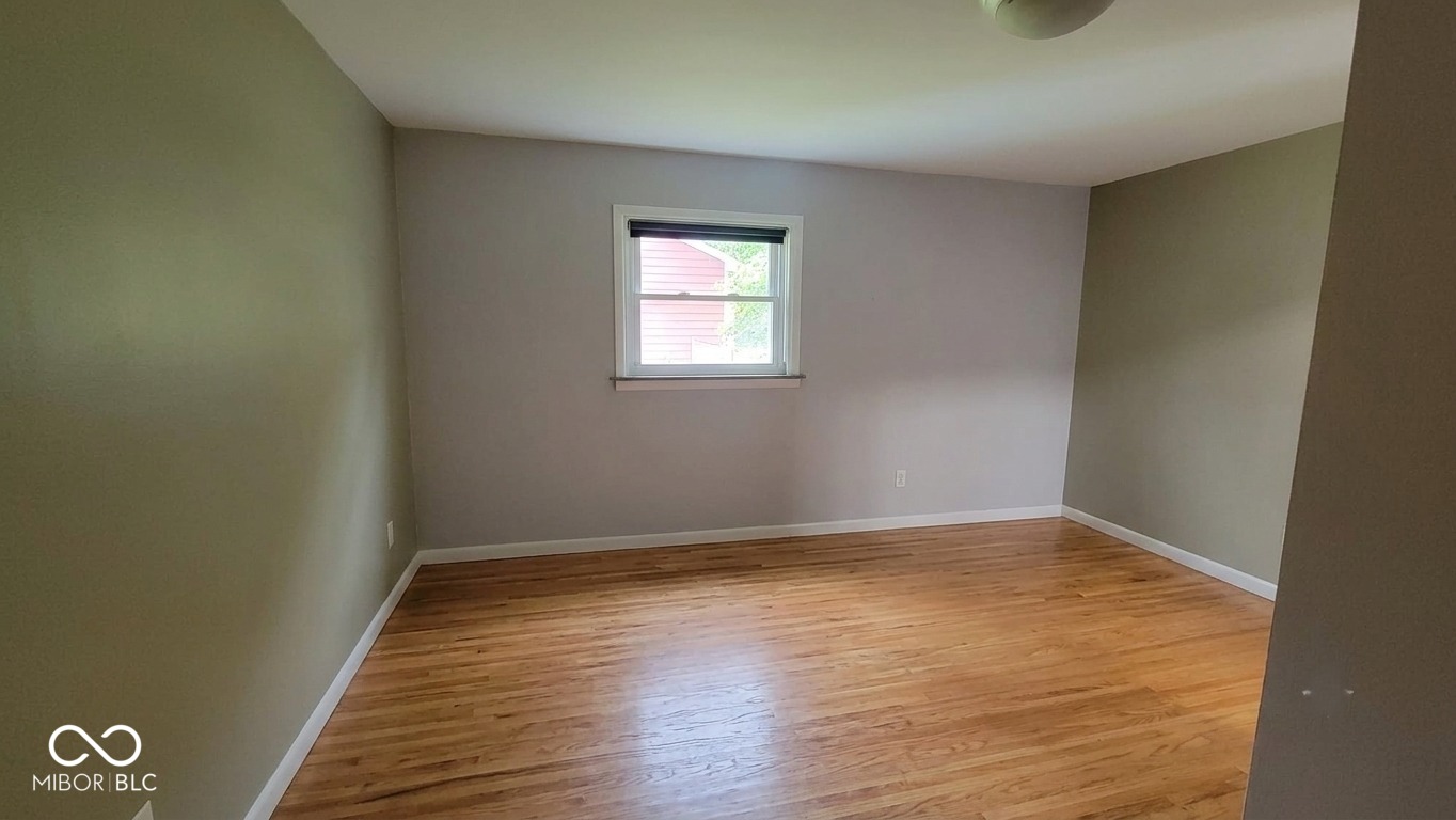 10305 Ruckle Street Carmel, IN 46280 - Photo 3 of 17
