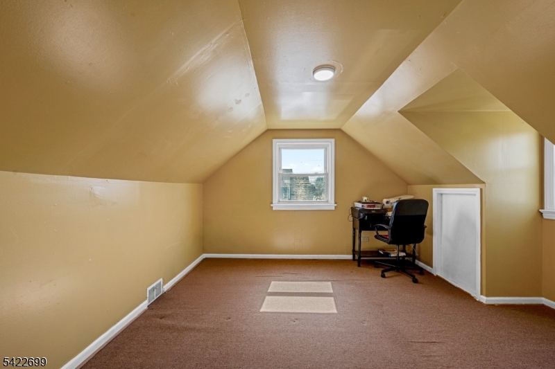 1302 Bower Street Linden, NJ 07036 - Photo 13 of 20