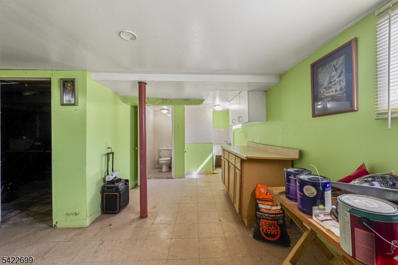 1302 Bower Street Linden, NJ 07036 - Photo 16 of 20