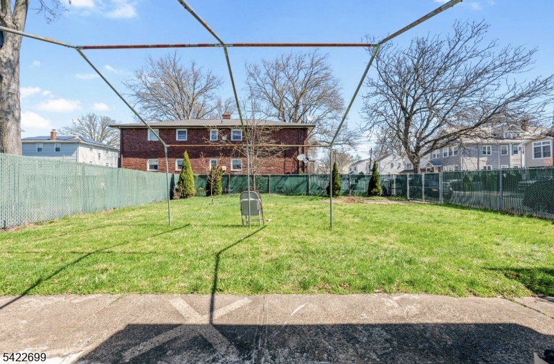 1302 Bower Street Linden, NJ 07036 - Photo 20 of 20