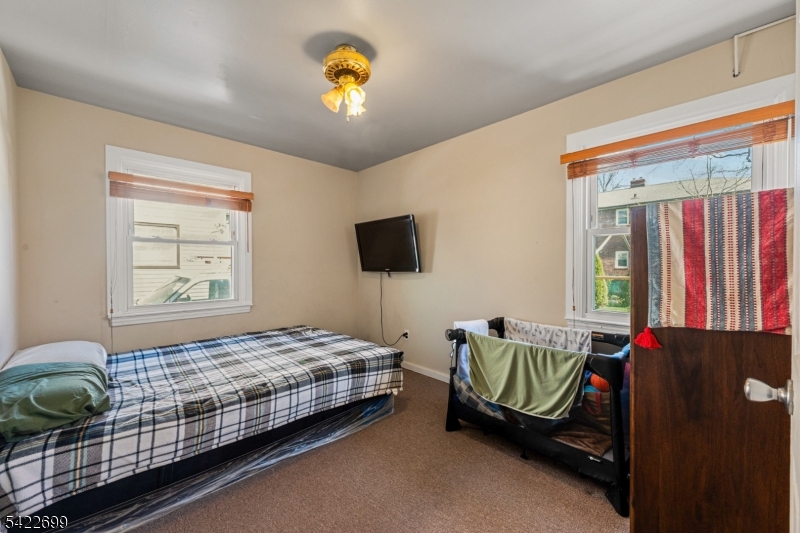 1302 Bower Street Linden, NJ 07036 - Photo 10 of 20