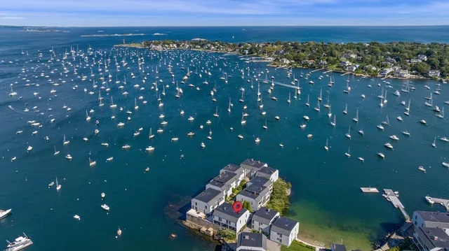 $839,000 | 9 Skinner's Path, Unit 9, Marblehead, MA 01945