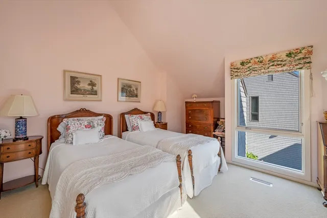 $839,000 | 9 Skinner's Path, Unit 9, Marblehead, MA 01945