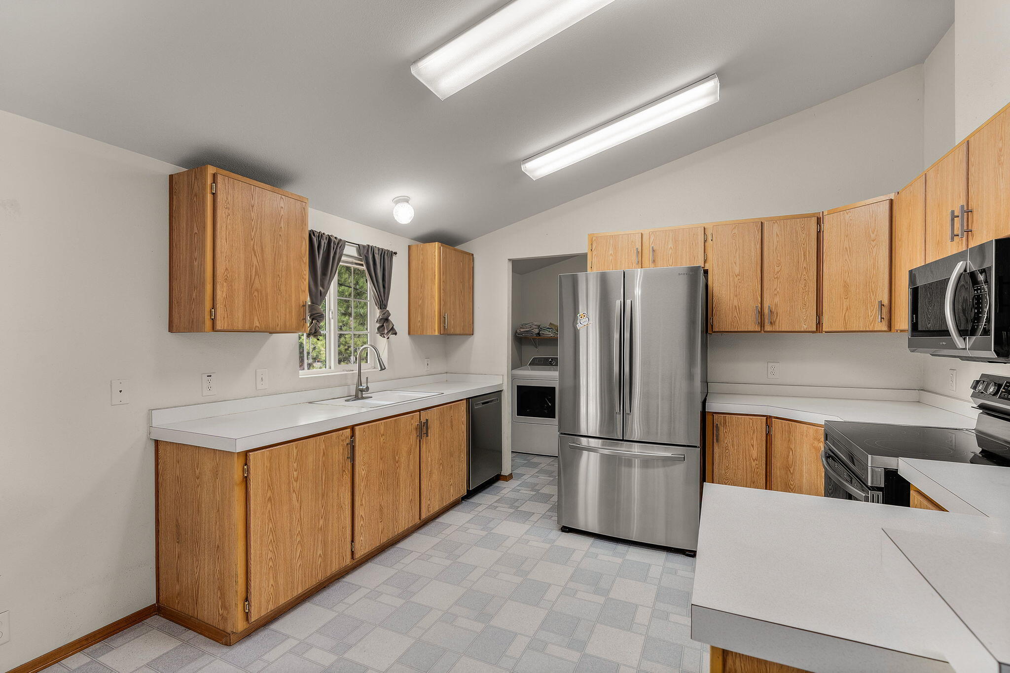 52315 Stearns Road La Pine, OR 97739 - Photo 11 of 24 2025_05_01_52315_stearns_road_la_pine-16