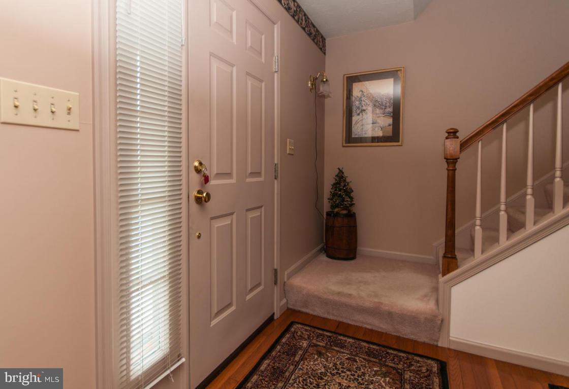 39 School Lane Stevens, PA 17578 - Photo 4 of 28 Gallery Image 4