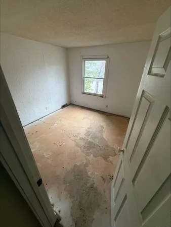 $124,900 | 4980 Grenwich Trail North, Oakdale, MN 55128