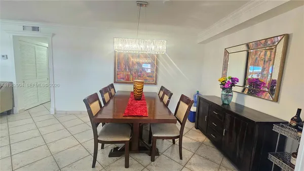 $2,300 | 180 Northeast 12th Avenue, Unit 10E, Hallandale Beach, FL 33009