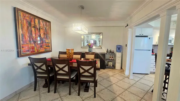 $2,300 | 180 Northeast 12th Avenue, Unit 10E, Hallandale Beach, FL 33009