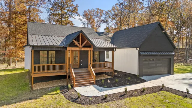 $525,000 | 308 Cloud Road, Trenton, GA 30752