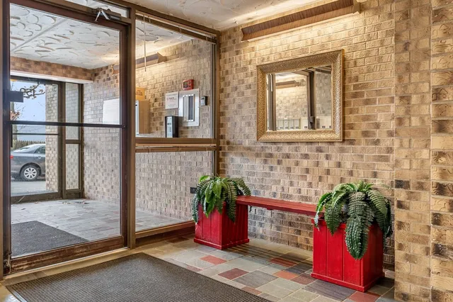 $318,900 | 159 Franklin Street, Unit D2, Stoneham, MA 02180