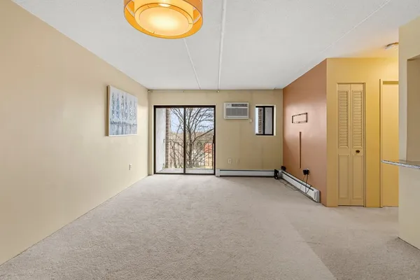 $318,900 | 159 Franklin Street, Unit D2, Stoneham, MA 02180