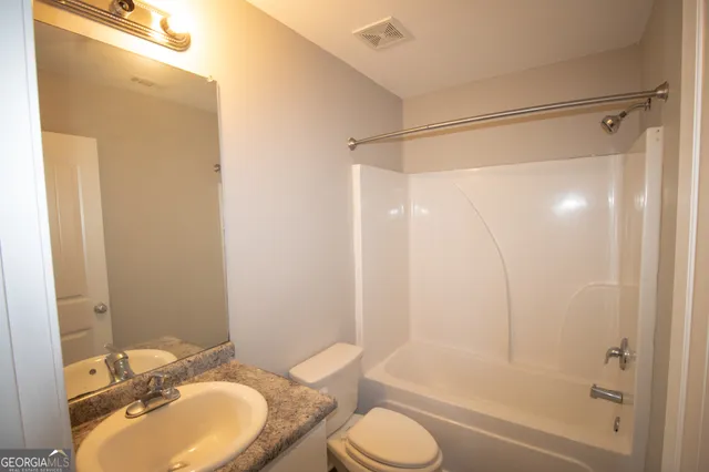 $1,800 | 304 South Bridgeport Drive, Statesboro, GA 30461