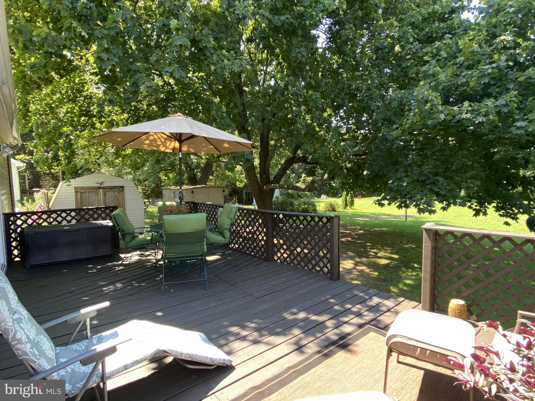 1234 South Bay Road Dover, DE 19901 - Photo 28 of 30 Deck view
