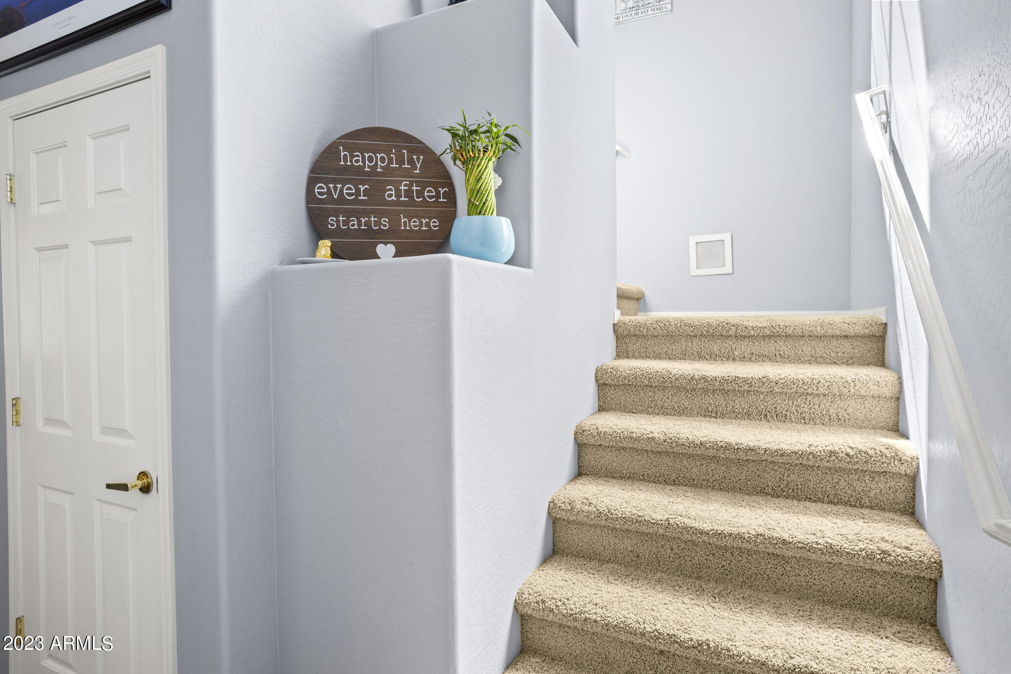 3739 West Memorial Drive Anthem, AZ 85086 - Photo 9 of 23 a view of entryway