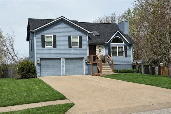 $331,000 | 8254 Northeast 112 Street, Kansas City, MO 64157