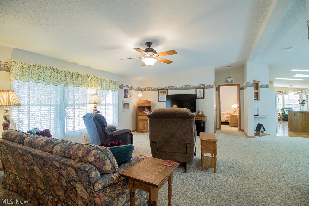 681 Woodlawn Road Chardon, OH 44024 - Photo 11 of 35