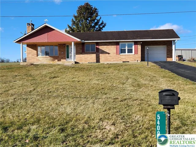 $1,800 | 5409 Railroad Road, Germansville, PA 18053