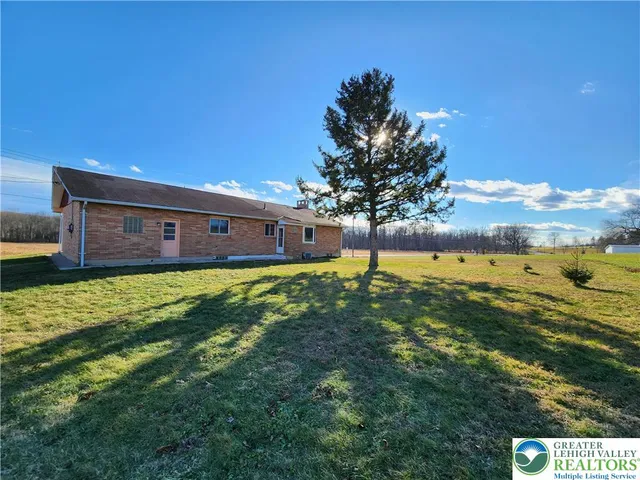 $1,800 | 5409 Railroad Road, Germansville, PA 18053