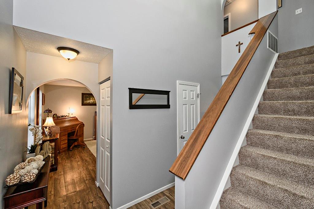 3547 Cedar Ridge Road Allison Park, PA 15101 - Photo 3 of 25 Gallery Image 3