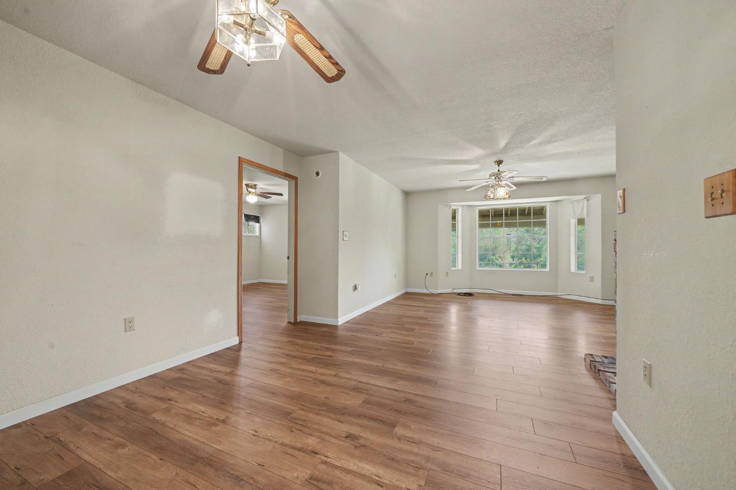 5039 Old Emigrant Trail East Mountain Ranch, CA 95246 - Photo 15 of 67