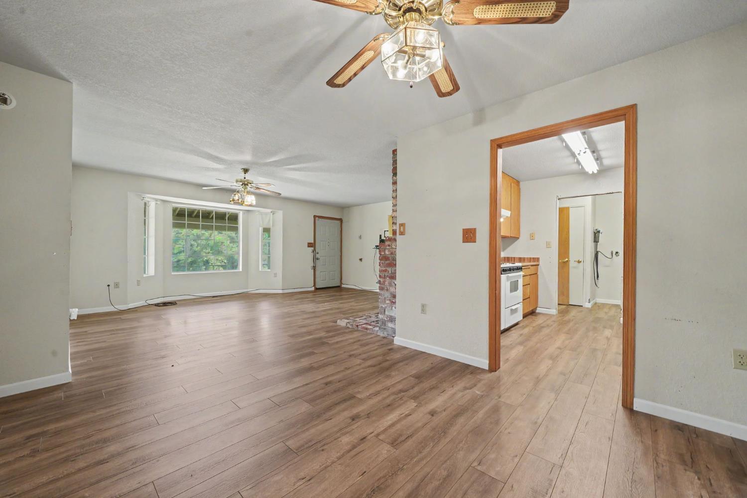 5039 Old Emigrant Trail East Mountain Ranch, CA 95246 - Photo 25 of 67
