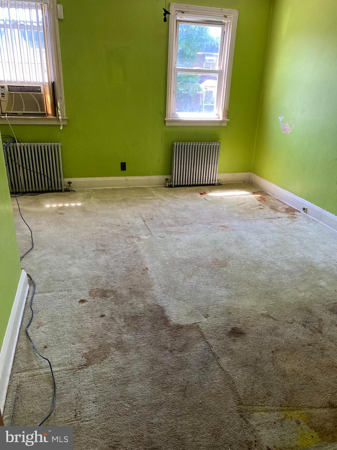 3902 Woodridge Road Baltimore, MD 21229 - Photo 8 of 14