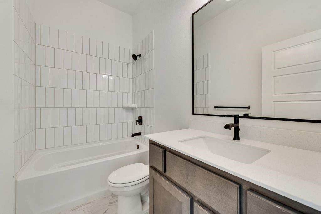 7545 Lavender Lane Krum, TX 76249 - Photo 20 of 23 7545_lavender_lane_6035833_010