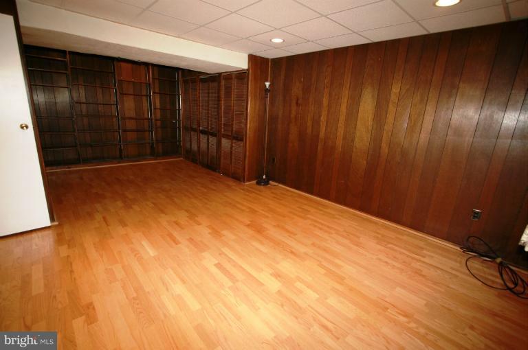 5409 Lightning View Road Columbia, MD 21045 - Photo 11 of 25 Basement