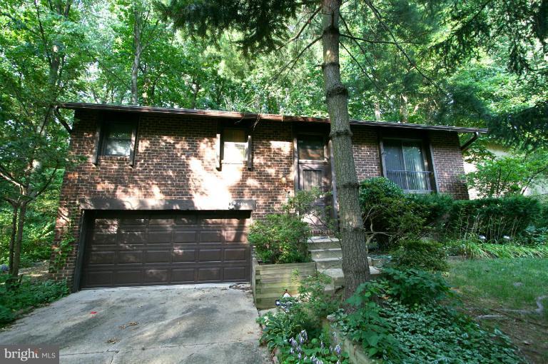 5409 Lightning View Road Columbia, MD 21045 - Photo 25 of 25 Exterior (Front)