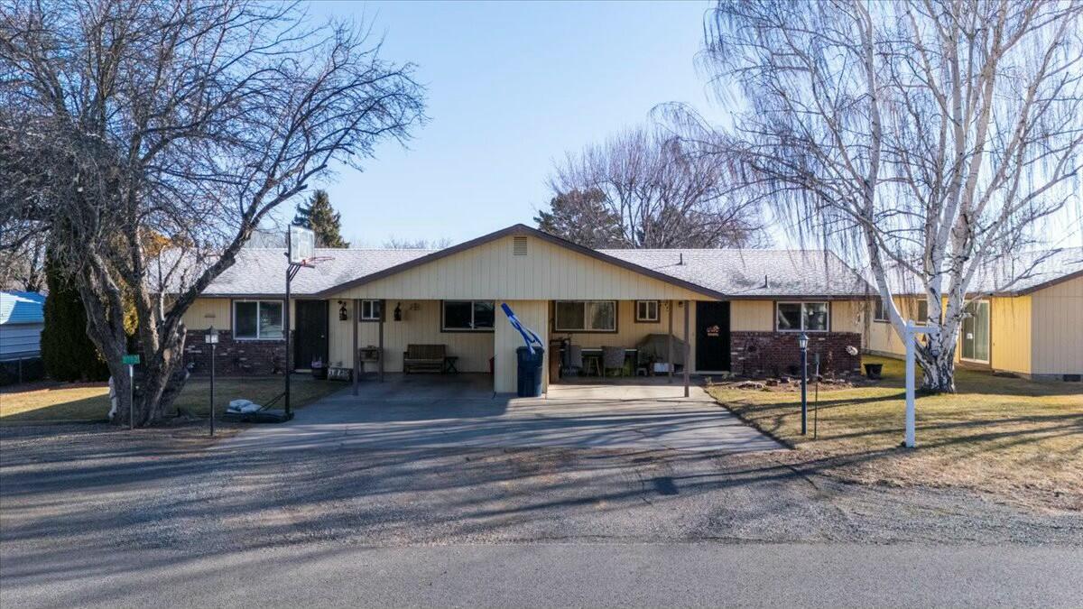 2080 Northwest 12th Street Redmond, OR 97756 - Photo 1 of 39 2080 NW 12th Street