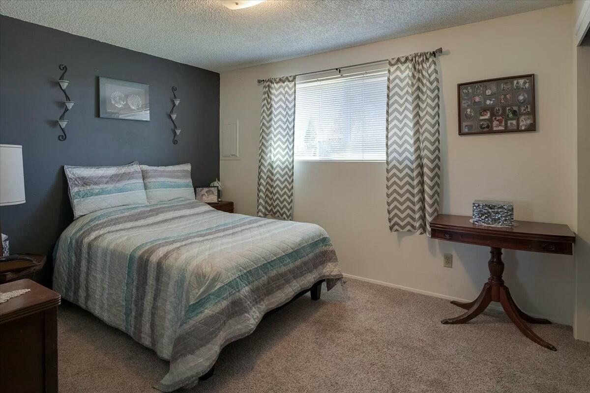 2080 Northwest 12th Street Redmond, OR 97756 - Photo 33 of 39 tempImageTwTr05