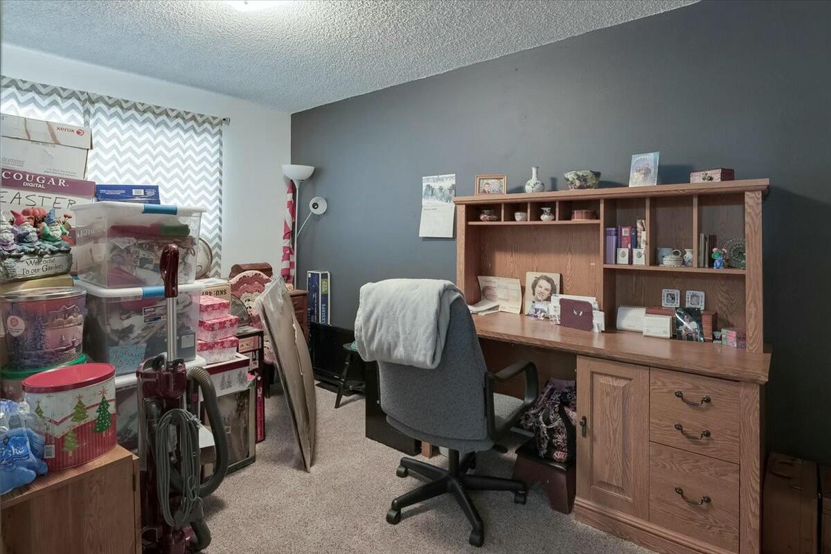 2080 Northwest 12th Street Redmond, OR 97756 - Photo 34 of 39 tempImageWz9HID