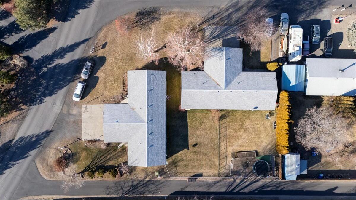 2080 Northwest 12th Street Redmond, OR 97756 - Photo 6 of 39 tempImageHpRAS5