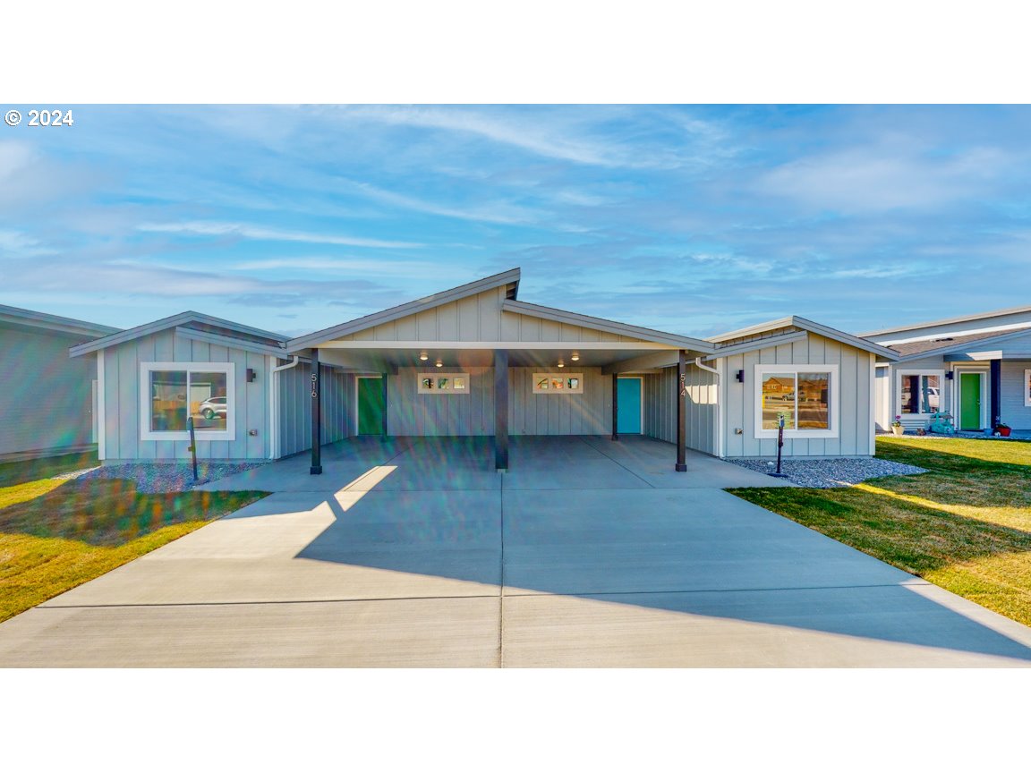 857 Northeast 10th St