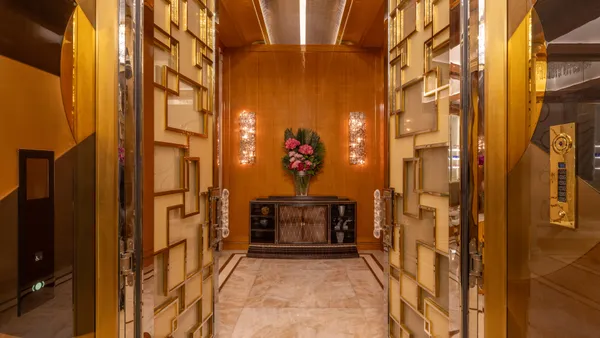 $90,000,000 | 432 Park Avenue, Unit 64 | Midtown East