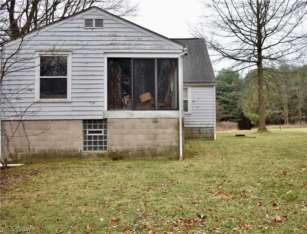 1305 Center Road Clinton, OH 44216 - Photo 7 of 8
